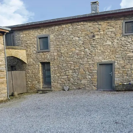 Magnificent In With Fenced Garden Manhay