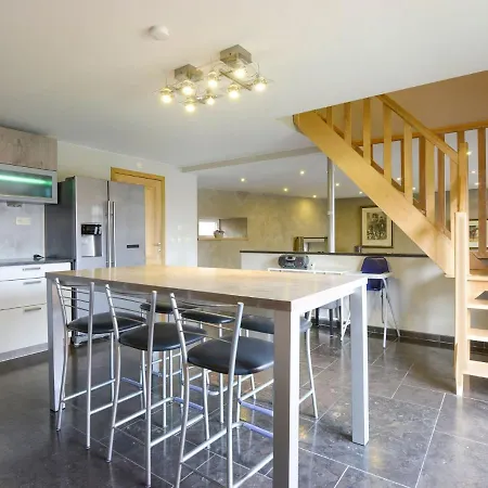 別荘 Chalet In Manhay With Sauna Near Ardennes Manhay
