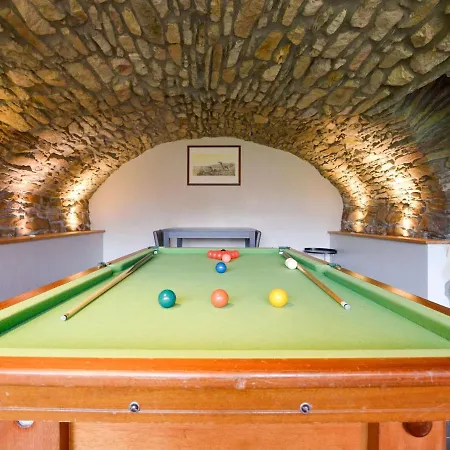 Magnificent In With Fenced Garden Holiday home *