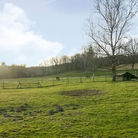 別荘 Chalet In Manhay With Sauna Near Ardennes *