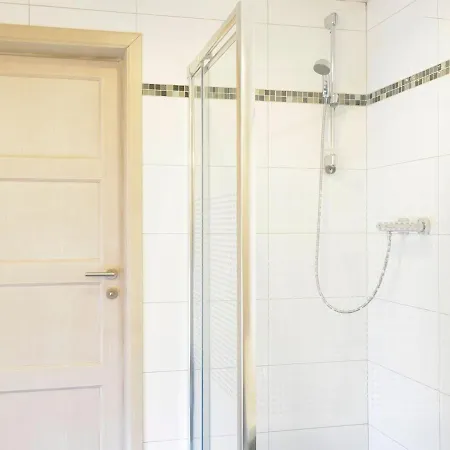 別荘 Chalet In Manhay With Sauna Near Ardennes